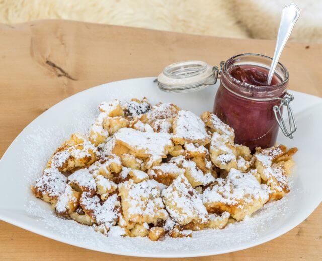 Császármorzsa szilvaröszterrel Császármorzsa szilvaröszterrel