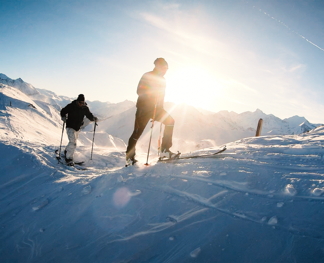Sítúrázók a Raurisertal völgyben Sítúrázók a Raurisertal völgyben