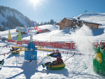 Kinderprogramm im Winter auf der Loferer Alm im Salzburger Saalachtal