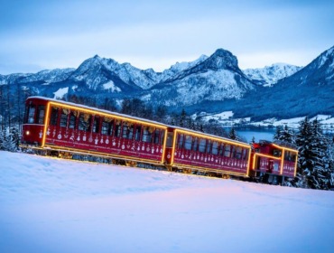 Schafbergbahn fogaskerekű téli környezetben