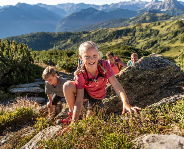 20_flachau_sommer_wandern_familie_2
