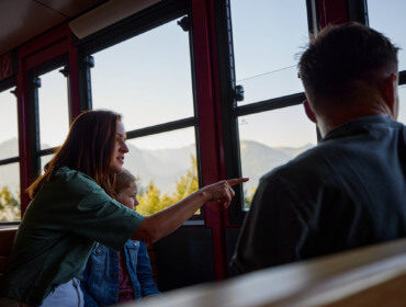 Úton a Schafbergbahn fogaskerekűvel Úton a Schafbergbahn fogaskerekűvel