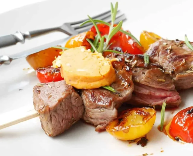 Grillezett marhanyárs Grillezett marhanyárs