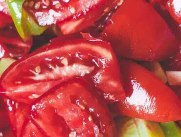 Gazpacho Hideg zöldségleves uborkával, paradicsommal és paprikával