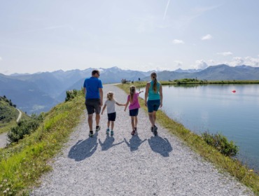 Famiglia sulla Schloßalm