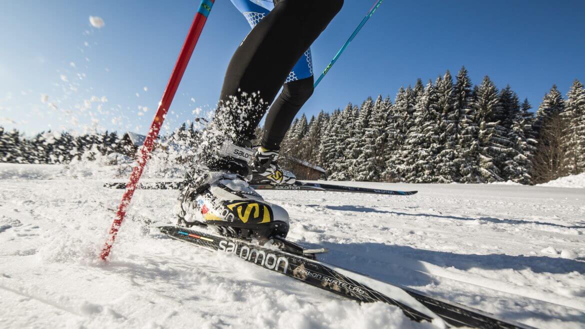 Styl dowolny lub krok łyżwowy na nartach biegowych możliwy jest w większości regionów sportów zimowych Ziemi Salzburskiej.