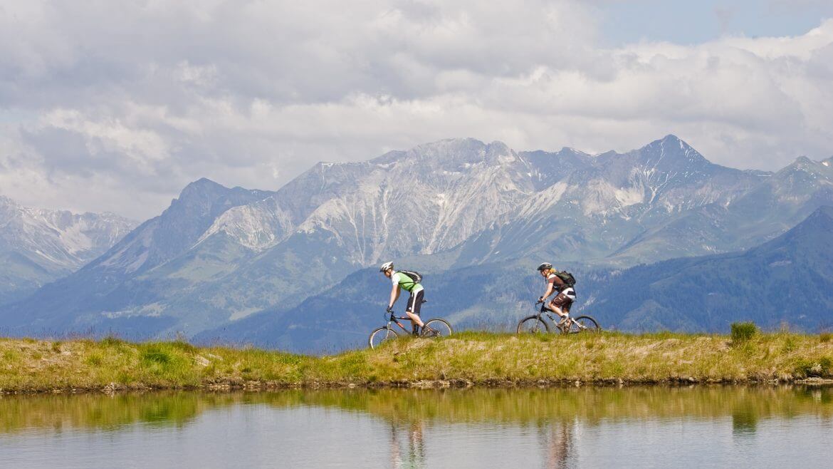 Salzburski Lungau to także raj dla miłośników kolarstwa górskiego. Malownicze trasy wiodą przez alpejskie hale i nad górskie jeziora.