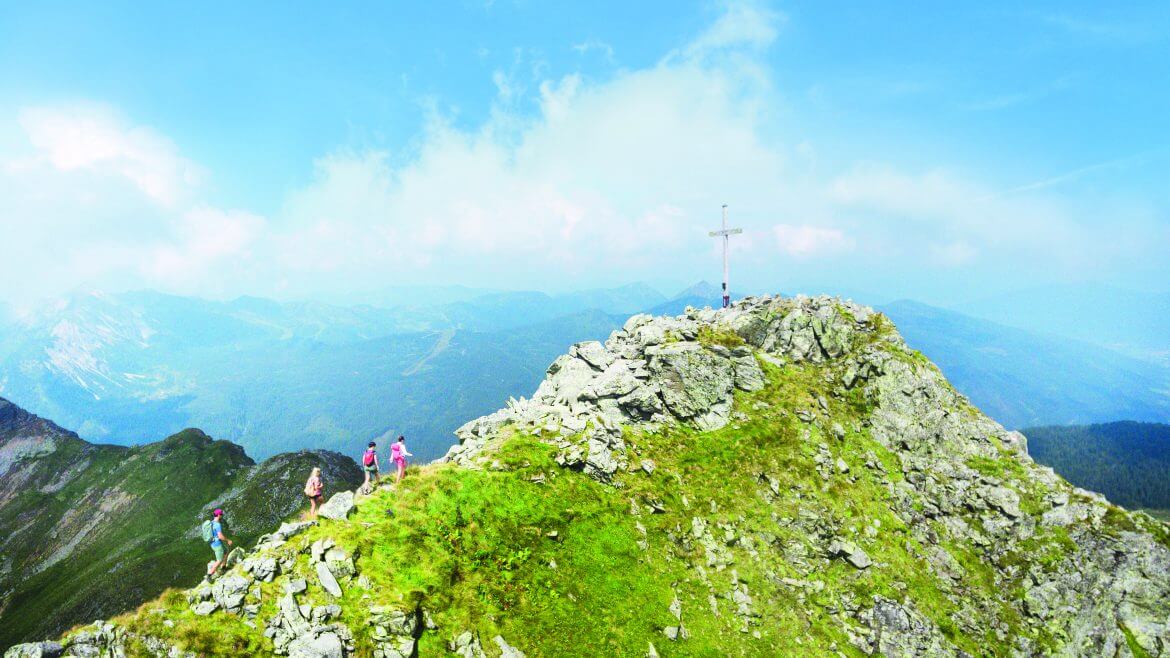 Lato w Obertauern to zdobywanie pieszo górskich szczytów.