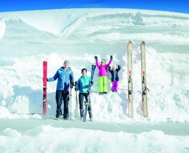 a-3_schneereichster-wintersportort-1170×658-1 Grubość pokrywy śniegowej w Obertauern nie pozostawia wątpliwości: białemu szaleństwu w najwyżej położonym salzburskim ośrodku narciarskim nic nie zagraża.