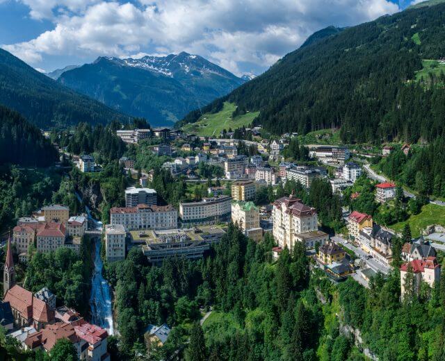 Panorama vom Bad Gastein gehört zu den markantesten in den Alpen