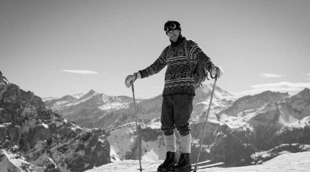 W roku 1894 po raz pierwszy zdobyto górę na nartach. Był to szczyt Hoher Sonnblick na Ziemi Salzburskiej.