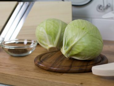 Kapusta należy do najpowszechniejszych i najzdrowszych warzyw na Ziemi Salzburskiej. Klasycznie podaje się ją w formie surówki do mięs.