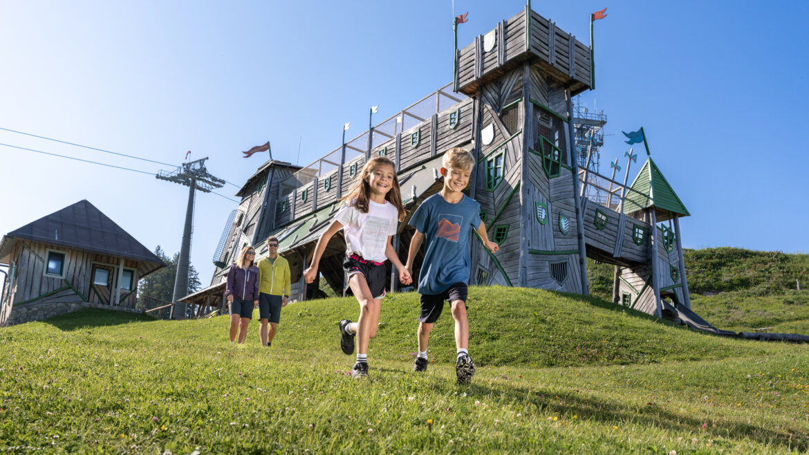 Wielki plac zabaw i przygód na górze Geisterberg © JOsalzburg
